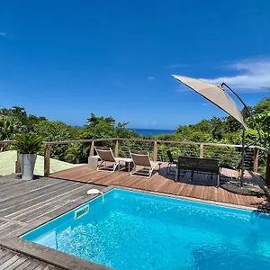 Coco Pointe Batterie. Piscine, Vue Mer, 4 P. Hébergement de vacances Deshaies