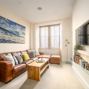  Appartement Stylish & 2br Stockbridge Gem