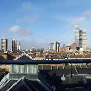 https://the-maltings-tower-bridge-apartment.cambridgehotelsuk.com